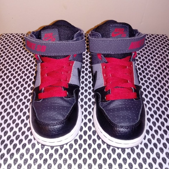 Nike Other - Kids Nike SB Skateboard Shoes Red/Black/Gray 12c